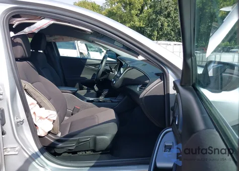 2022 Chevrolet Malibu Fwd Lt из США, поврежденный, VIN 1G1ZD5ST7NF177044